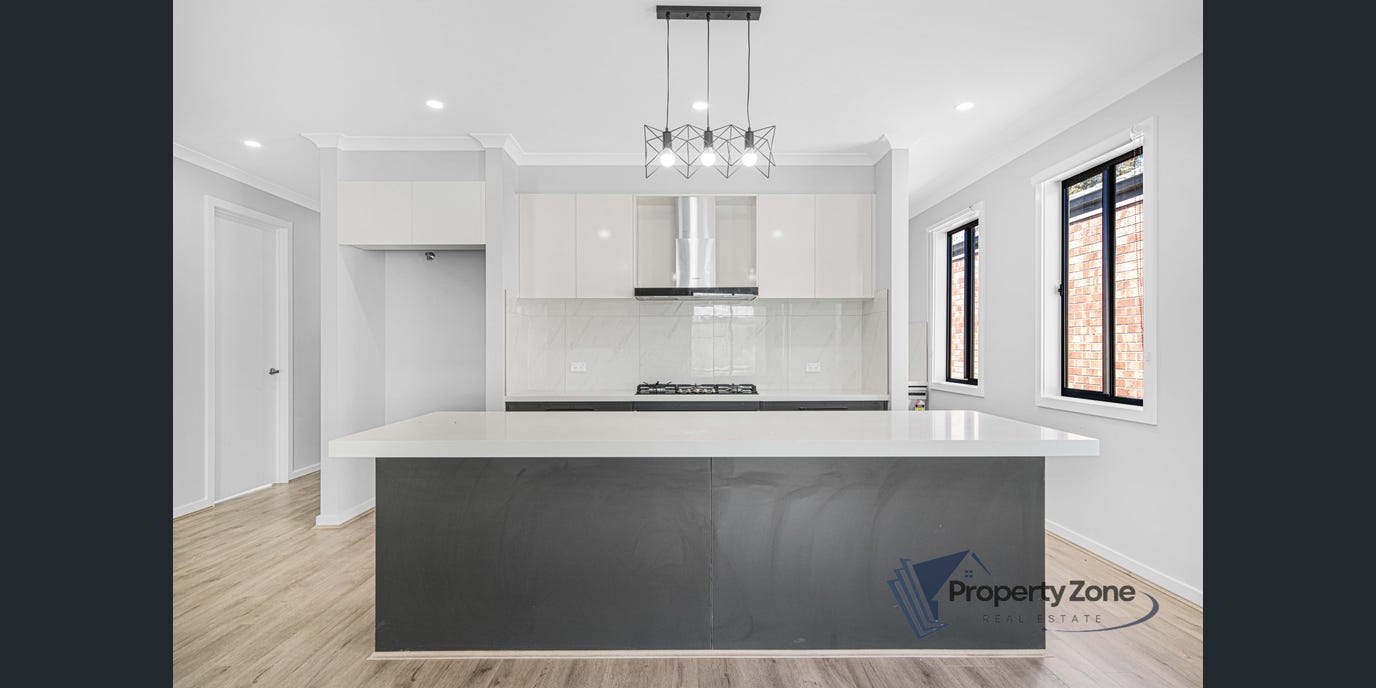 27 Riparian Way, Brookfield VIC 3338-11